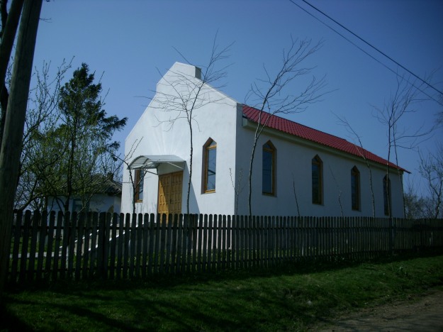 biserica-baptista-mihail-kogalniceanu-judetul-botosani
